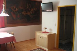 Gasthof Neupradl Dreibettzimmer 03